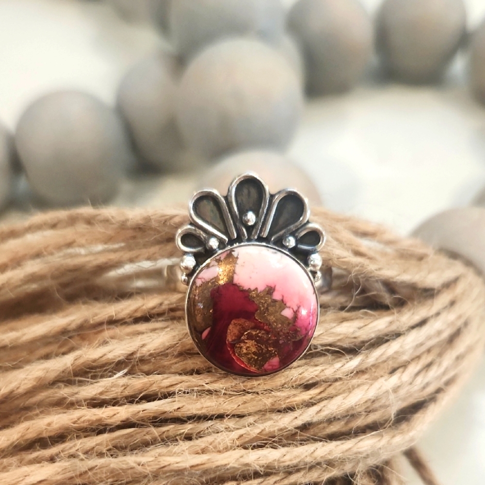 Elegant Silver and Pink Women's Ring